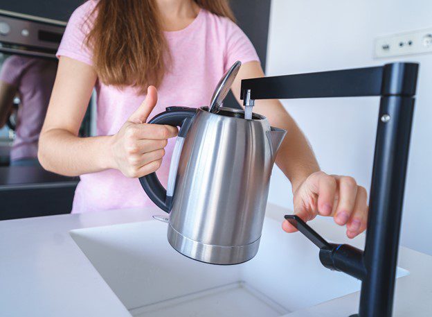 cleaning a tea kettle with clo2 is easy